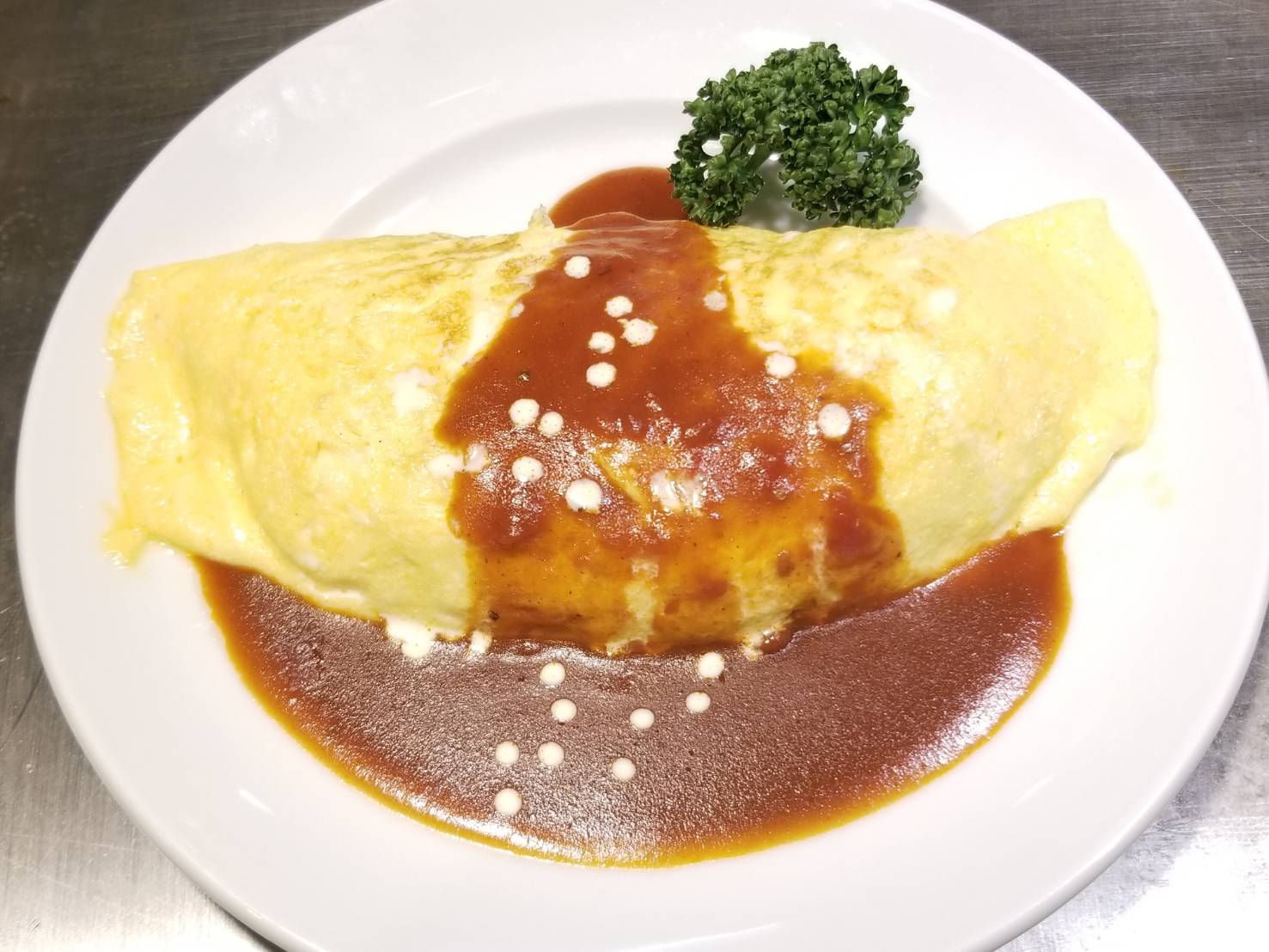 週替わりランチ】特製「オムライス」～濃厚デミグラスソース